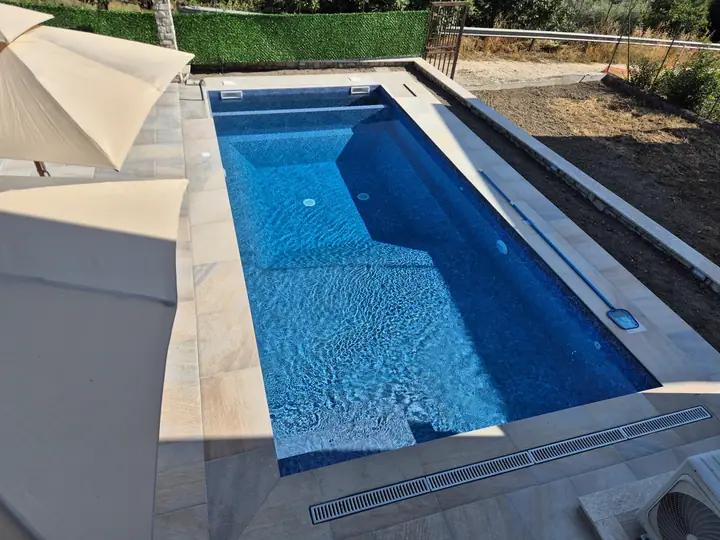 Piscina ultimata